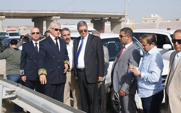Habib Essid : Tunis aura une paire de lacs