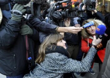 "Une info, un apéro", quand 40 journalistes françaises dénoncent le sexisme des hommes politiques