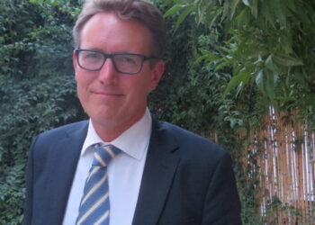 "Allez en Tunisie, vous êtes sûrs d'être hypnotisés"