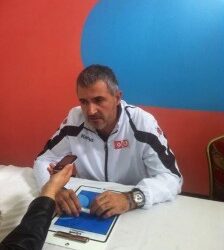 Handball : Le portugais Paulo Jorge de Moura Pereira nouvel entra&icirc;neur de l'Esp&eacute;rance