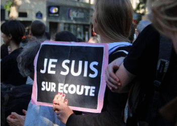 Le Sénat français adopte le projet de loi sur le renseignement