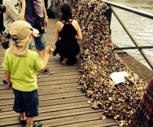 Paris : Les « cadenas d’amour » retirés du pont des Arts