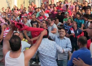 Le sacre du CA f&ecirc;t&eacute; &agrave; l'avenue H. Bourguiba &agrave; Bab Jedid et au Parc A | Vid&eacute;o & photos
