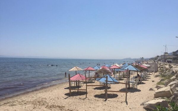 Tunisie : Sauvez les estivants de la banlieue sud de la baignade dans les eaux us&eacute;es