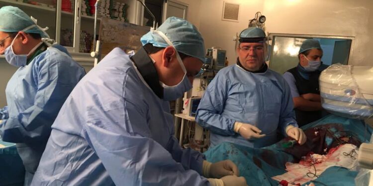 Une technique de remplacement de valve cardiaque pour la 1ère fois en Tunisie et dans toute l'Afrique