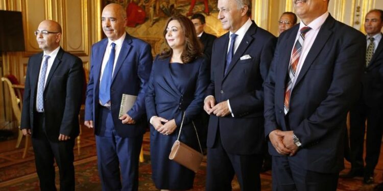 La France fait du pied au Quartette, Marzouki aux oubliettes ?