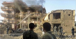Les USA accusent la Russie de bombarder des civils en Syrie et font un raid sur un hôpital en Afghanistan