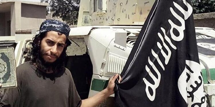 Abdelhamid Abaaoud, cerveau présumé des attentats de Paris, tué