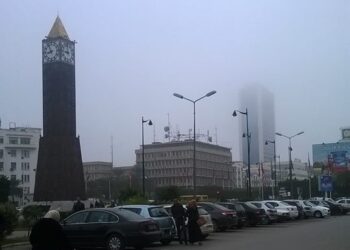 Tunis dans le brouillard !