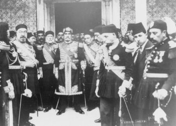 Que sont devenus les trônes des beys de Tunisie ?