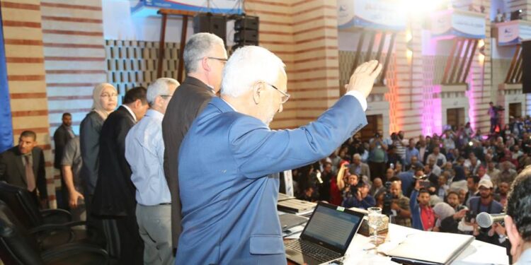Rached Ghannouchi se succède à lui-même à la tête d’Ennahdha