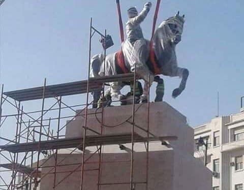 La statue d'Habib Bourguiba r&eacute;install&eacute;e &agrave; Tunis