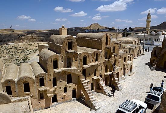 Au cœur du sud tunisien, l'incomparable route des ksours