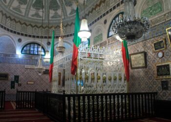 En 2022, nous célébrerons son premier millénaire : L'histoire véritable de Sidi Mahrez Ibn Khalaf...