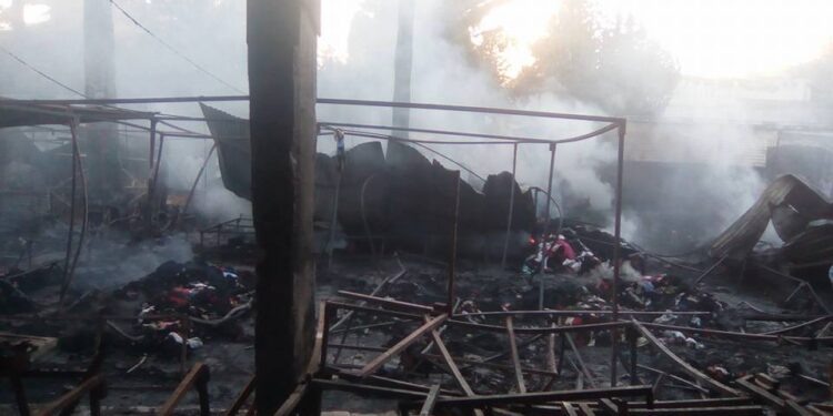 Tunis : Le marché « Zahrouni » ravagé par les flammes