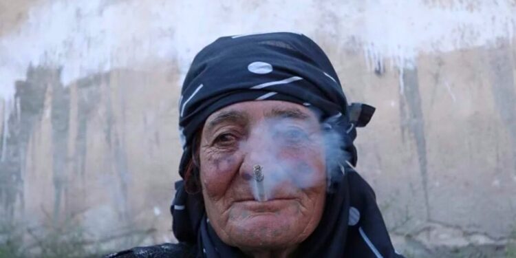 En images : Quand les habitants de Manbij célèbrent le départ de Daech