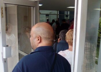 Quand certains se la coulent douce, une Dame s&rsquo;att&egrave;le &agrave; honorer triomphalement son boulot