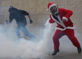 En Palestine, même les pères Noël sont uniques ! (vidéo)