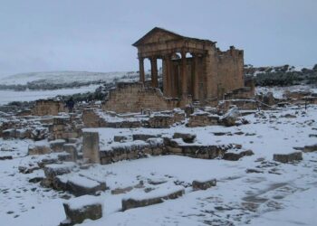 Les ruines de Dougga sous la neige