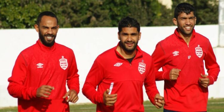 La paire Darragi - Khelifa, en 2010 avec l&rsquo;EST et Benzarti ; en 2017 avec le CA et contre Benzarti
