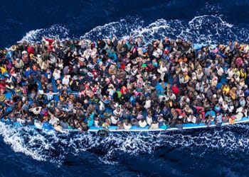 Tunisie: Vers des camps pour les migrants sauv&eacute;s en mer M&eacute;diterran&eacute;e ?!