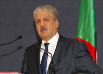 Le Premier ministre alg&eacute;rien, demain, en Tunisie