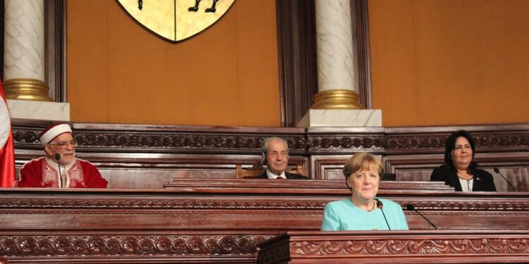 Angela Merkel : "La Tunisie a de grandes capacit&eacute;s"