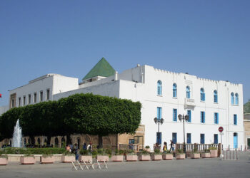Place de la Kasbah, la somptueuse nécropole de la famille Laz...