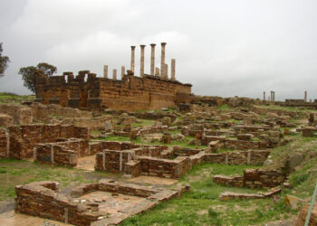 Magie de Thuburbo Majus : Majestueux capitole et thermes de saison