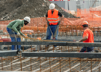 Tunisie : 59.000 ouvriers de chantiers protestent