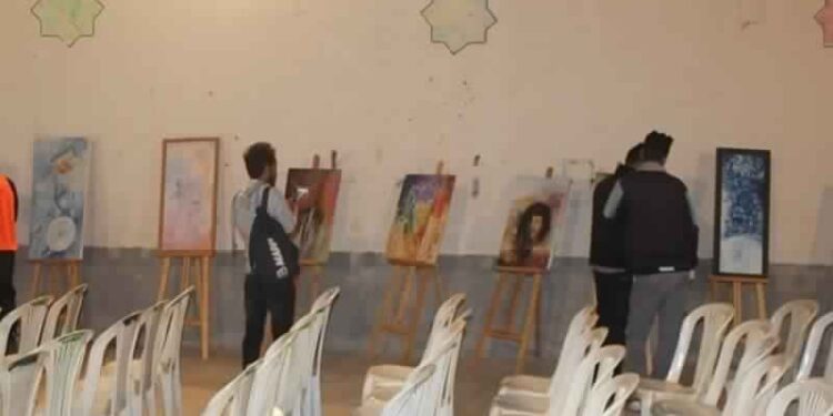 A Kasserine, des jeunes transforment un espace abandonné en salle de cinéma