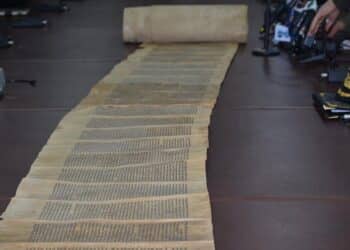 Tunisie : Saisie d'un manuscrit rare de la Torah