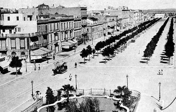 En 1855, l'Avenue Bourguiba se nommait Promenade de la Marine...