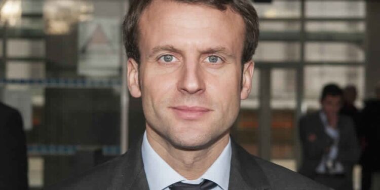 Présidentielle française : La mosquée de Paris appelle à voter "massivement" Macron