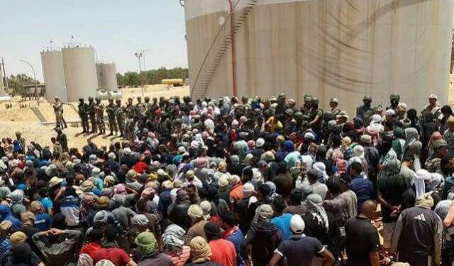 El Kamour : L'armée tire des coups de sommation pour disperser les protestataires