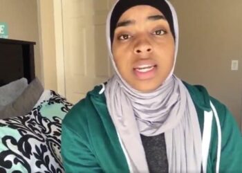 La F&eacute;d&eacute;ration Internationale de Basketball approuve le port du hijab