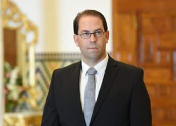 D&eacute;penses et missions : Youssef Chahed serre la ceinture aux ministres