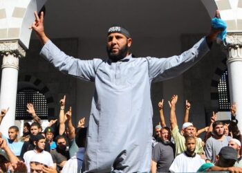 Tunisie : 62 mosqu&eacute;es toujours "hors de contr&ocirc;le" !