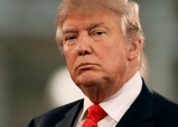 Rencontre entre B&eacute;ji Ca&iuml;d Essebsi et Donald Trump &agrave; Riadh