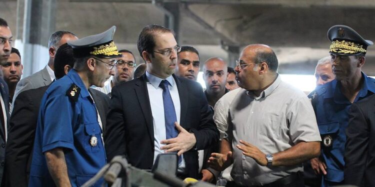 Tunisie : Youssef Chahed en visite surprise au port de Rades