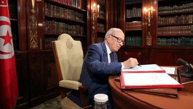 Tunisie : Gr&acirc;ce pr&eacute;sidentielle au profit de 1583 d&eacute;tenus