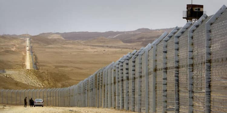 Le syst&egrave;me de surveillance &eacute;lectronique &agrave; la fronti&egrave;re tuniso-libyenne, install&eacute; en 2018