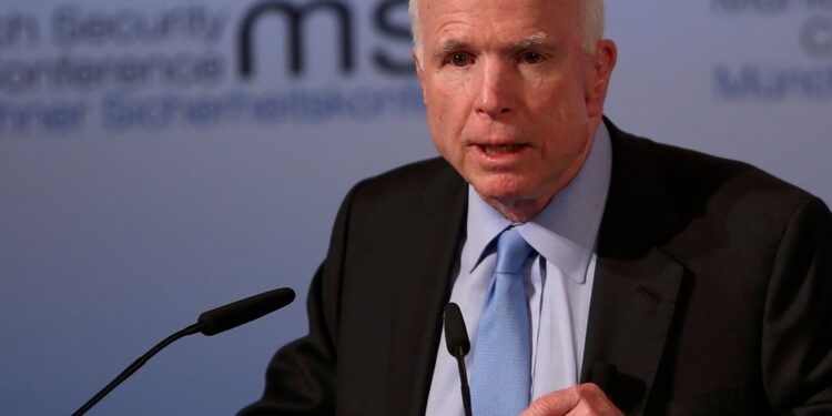 McCain : "Je ferai tout pour ne pas réduire les aides destinées à la Tunisie"