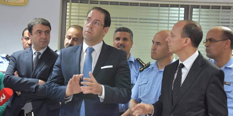 Tunisie : Les incendies pourraient être d'origine criminelle, selon Chahed