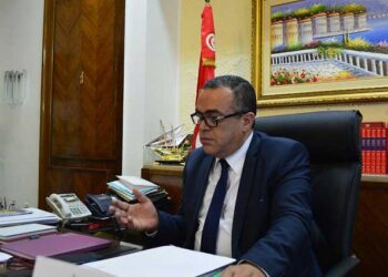 Tunisie : Hatem El-Euchi appelle Fadhel Abdelkefi &agrave; d&eacute;missionner