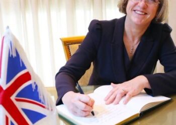 L&rsquo;ambassadeur britannique : "Nous tenons &agrave; renforcer nos investissements en Tunisie"