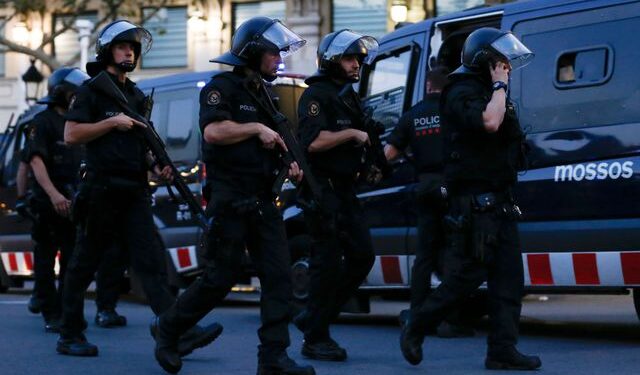 L'auteur présumé de l'attentat de Barcelone, abattu par la police