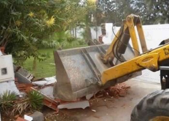 Tunisie : La police municipale lib&egrave;re le trottoir &agrave; Monastir