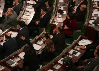 Tunisie : Les nouveaux ministres obtiennent la confiance des d&eacute;put&eacute;s