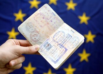 Tunisie : Un r&eacute;seau international de trafic de visas d&eacute;mantel&eacute;